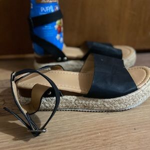 Women’s platform sandals